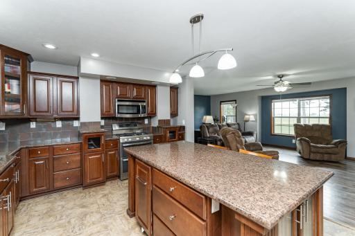 11150 County 2, Spring Valley, MN 55975