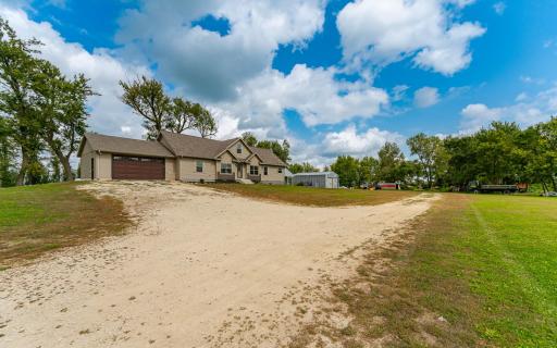 11150 County 2, Spring Valley, MN 55975