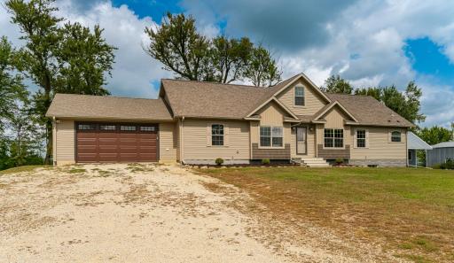 11150 County 2, Spring Valley, MN 55975