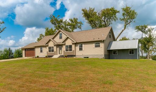 11150 County 2, Spring Valley, MN 55975