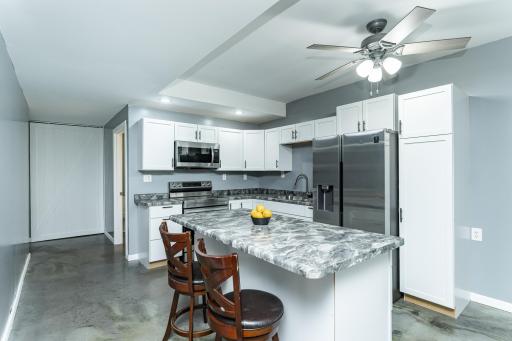 11150 County 2, Spring Valley, MN 55975