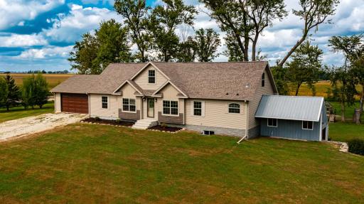11150 County 2, Spring Valley, MN 55975