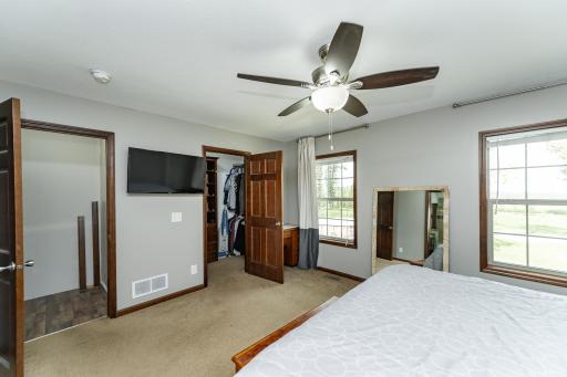 11150 County 2, Spring Valley, MN 55975