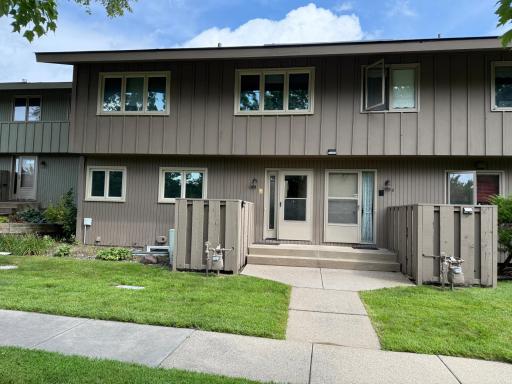 155 Windsor Lane, New Brighton, MN 55112