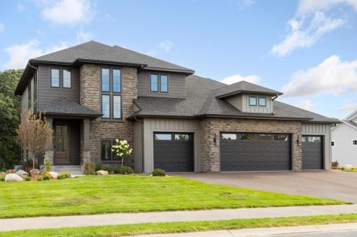 5685 N Kelvin Avenue N, Lake Elmo, MN 55042