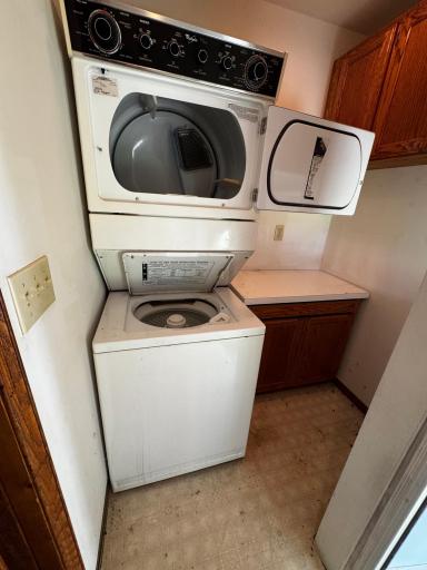 114 W 2nd Street S, Truman, MN 56088