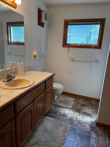 114 W 2nd Street S, Truman, MN 56088