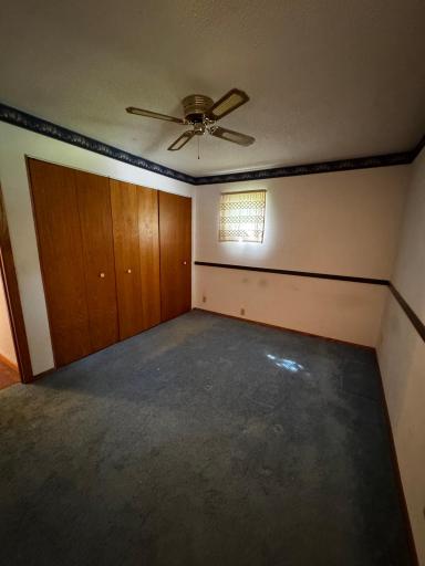 114 W 2nd Street S, Truman, MN 56088