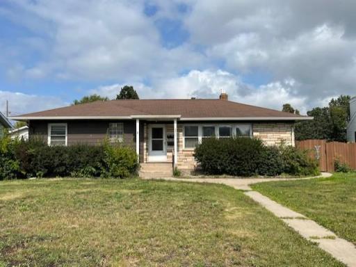 709 11th Street S, Virginia, MN 55792
