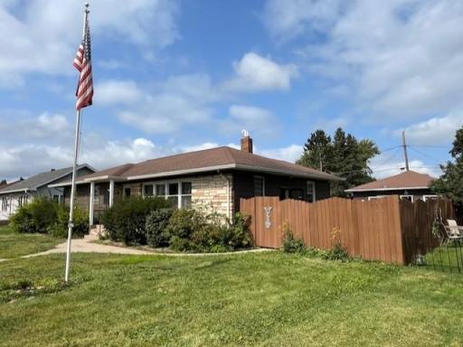 709 11th Street S, Virginia, MN 55792
