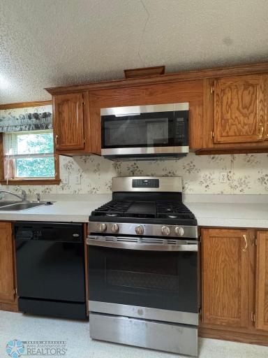 56 Horseshoe Bend, Horace, ND 58047