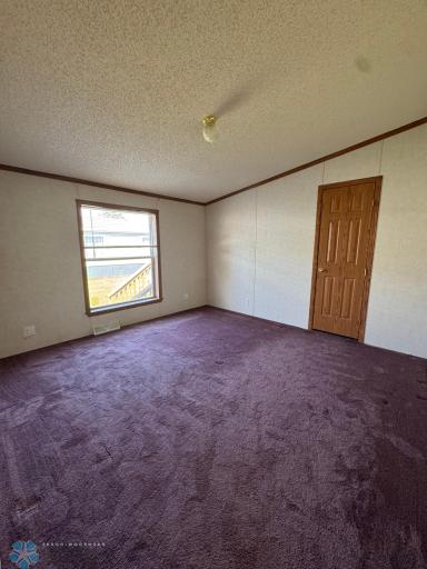 56 Horseshoe Bend, Horace, ND 58047