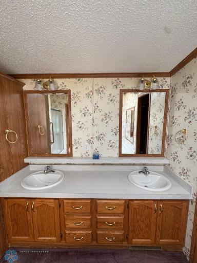 56 Horseshoe Bend, Horace, ND 58047
