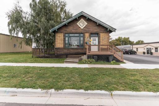 409 W Stanton Avenue, Fergus Falls, MN 56537