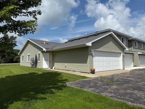 106 Glenshire Boulevard S, Watkins, MN 55389
