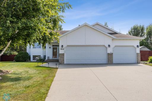 Photo for 1822 33rd Street S, Moorhead, MN 56560 - listing #6786122 1822 33rd Street S, Moorhead, MN 56560