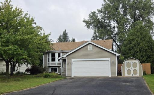 Great street appeal with vinyl siding, bay window for eating area in kitchen as well as newer roof (soso_.