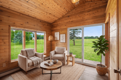 158 County Road E, Houlton, WI 54082