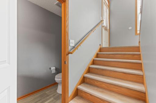 1671 Village Trail E, 5, Saint Paul, MN 55109