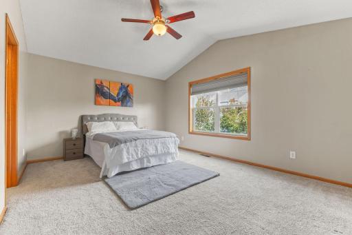 1671 Village Trail E, 5, Saint Paul, MN 55109