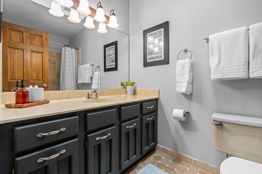 3945 Harbor Lane N, Minneapolis, MN 55446