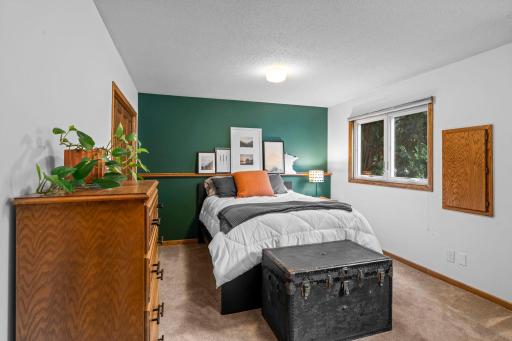 3945 Harbor Lane N, Minneapolis, MN 55446