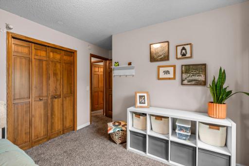 3945 Harbor Lane N, Minneapolis, MN 55446