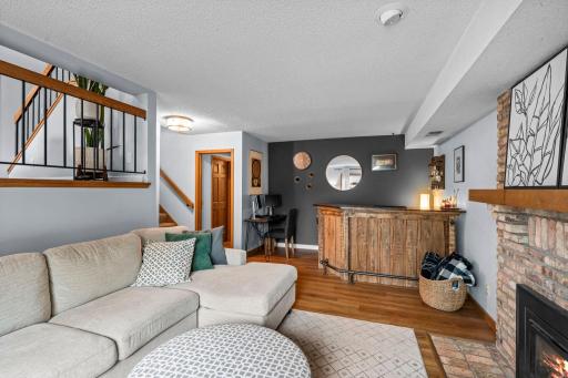 3945 Harbor Lane N, Minneapolis, MN 55446