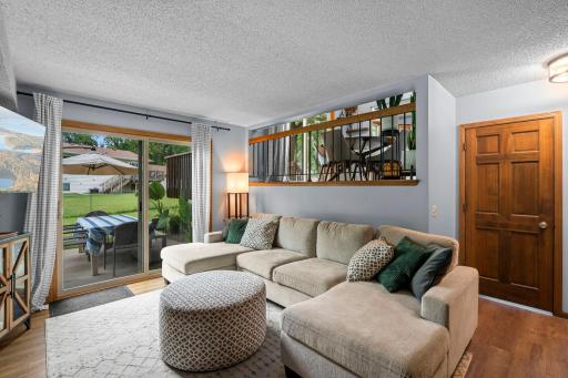 3945 Harbor Lane N, Minneapolis, MN 55446