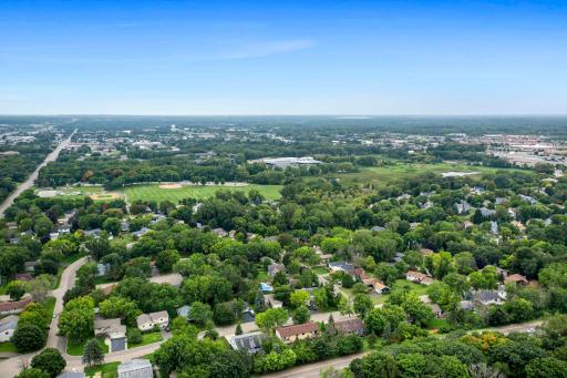 3945 Harbor Lane N, Minneapolis, MN 55446