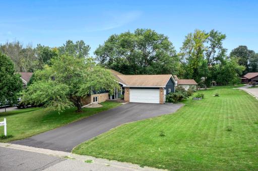 3945 Harbor Lane N, Minneapolis, MN 55446