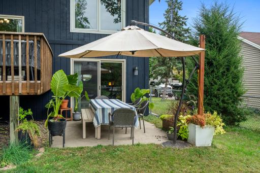 3945 Harbor Lane N, Minneapolis, MN 55446