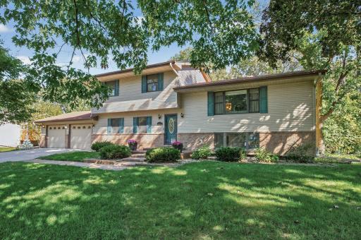 7716 Zealand Avenue N, Minneapolis, MN 55445