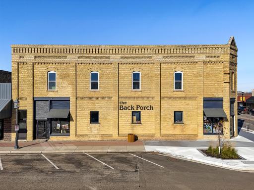 Perham, MN 56573