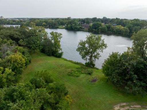 1360 Lone Oak Road, Saint Paul, MN 55121