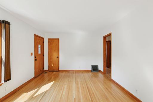 7309 Thomas Avenue S, Minneapolis, MN 55423