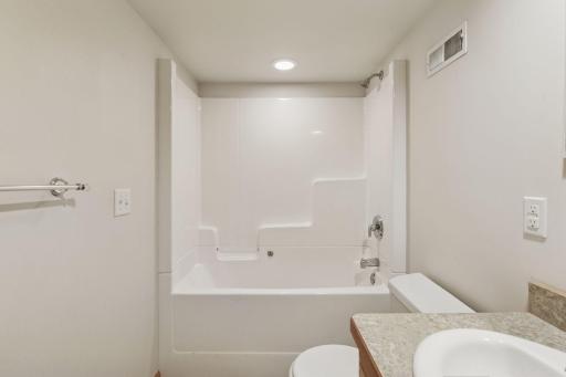 7309 Thomas Avenue S, Minneapolis, MN 55423