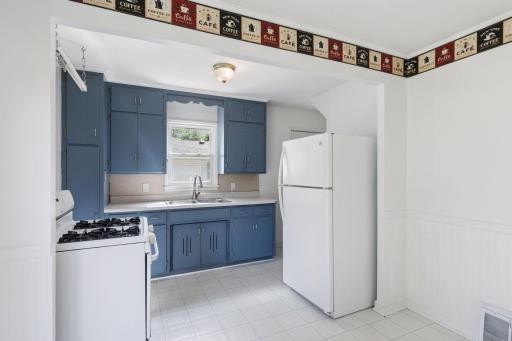 7309 Thomas Avenue S, Minneapolis, MN 55423