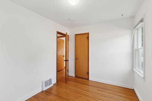 7309 Thomas Avenue S, Minneapolis, MN 55423
