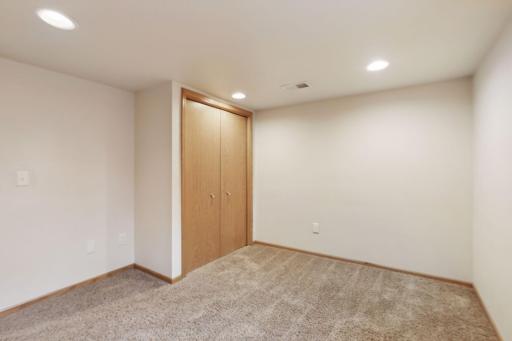 7309 Thomas Avenue S, Minneapolis, MN 55423