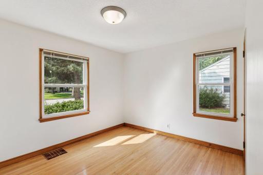 7309 Thomas Avenue S, Minneapolis, MN 55423