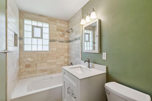 7309 Thomas Avenue S, Minneapolis, MN 55423