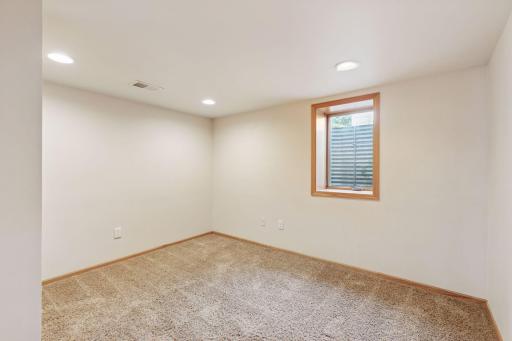 7309 Thomas Avenue S, Minneapolis, MN 55423