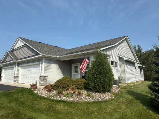 1302 10th Street N, Hudson, WI 54016