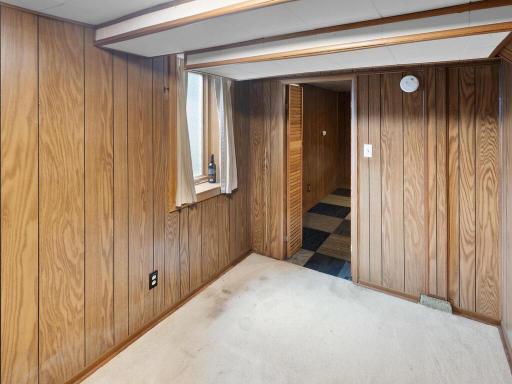 1832 Georgia Ave S Minneapolis MN 55426 USA-032-007-030-MLS_Size.jpg