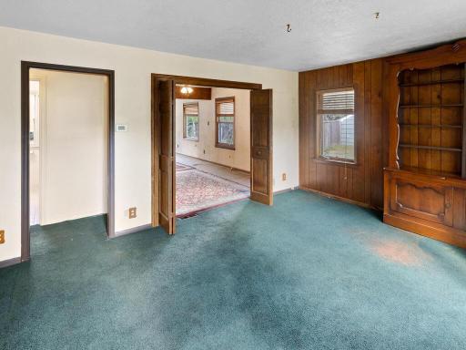 1832 Georgia Ave S Minneapolis MN 55426 USA-016-032-014-MLS_Size.jpg