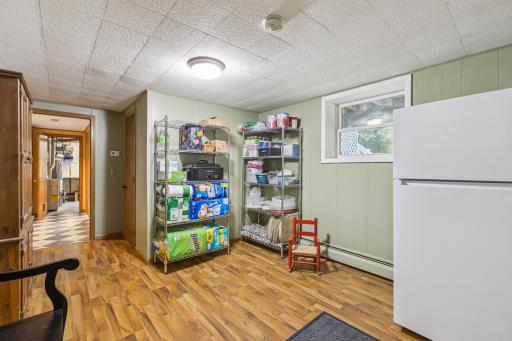 4161 Maplewood Road, Saint Bonifacius, MN 55375