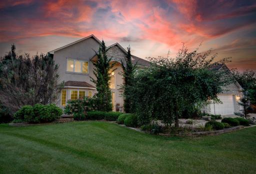 17949 Strawberry Court, Eden Prairie, MN 55347