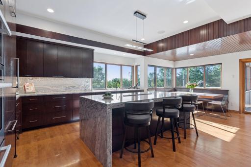 10181 Wild Duck Pass, Eden Prairie, MN 55347