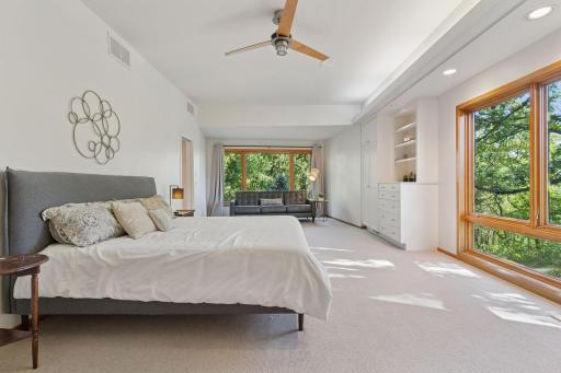 10181 Wild Duck Pass, Eden Prairie, MN 55347